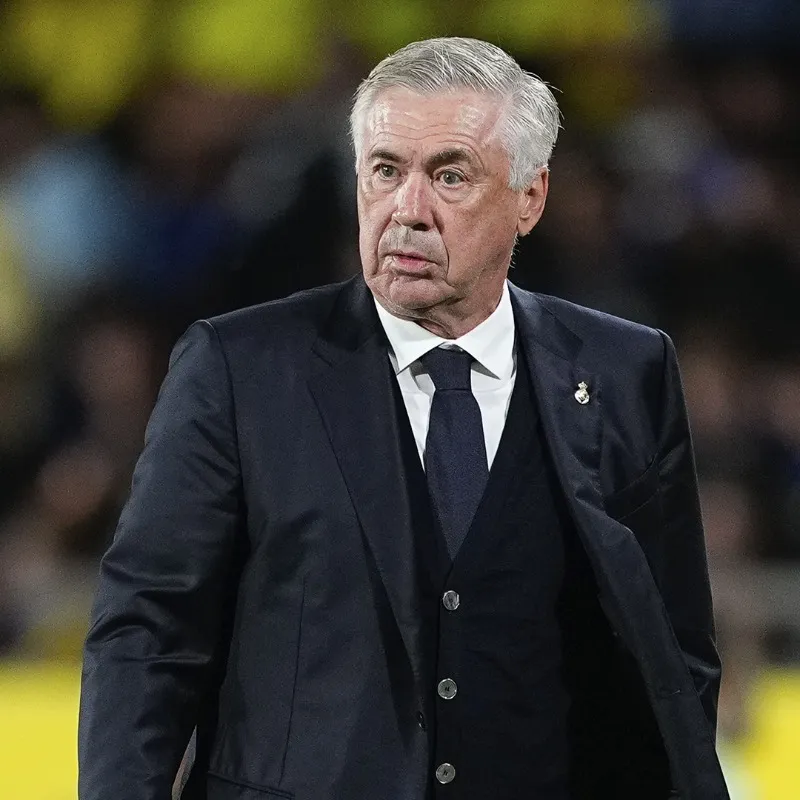 El Real Madrid empata 1-1 con Las Palmas en un partido sin brillo, mostrando un preocupante inicio de temporada bajo la dirección de Ancelotti.