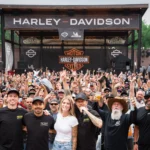 Harley-Davidson abandona la agenda woke y elimina iniciativas DEI para centrarse en su misión tradicional. United We Ride.