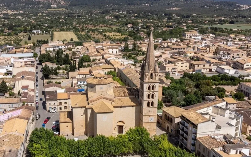 Un hombre de 61 años herido grave tras una agresión en su domicilio de Binissalem