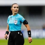 Emanuela Rusta, pionera del arbitraje femenino, dirigirá el Sporting CP vs Real Madrid. Conoce su historia de superación y éxito.