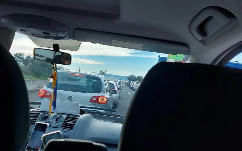 Tres accidentes en la autopista de Inca bloquean ambos sentidos y causan caos circulatorio en Mallorca, dejando varios heridos leves.