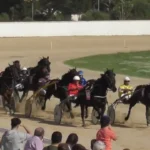 Jockey de Ciutadella encarcelado tras cuatro denuncias de abuso sexual a menores. La Policía investiga posibles nuevas víctimas.