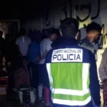 Al menos 30 personas con antecedentes detenidas por saqueos en Valencia tras la DANA, mientras la policía intensifica la vigilancia.