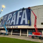 Málaga despide a Rafa Nadal con una lona gigante de 2.600 m², homenajeando su carrera y reforzando la marca Costa del Sol.