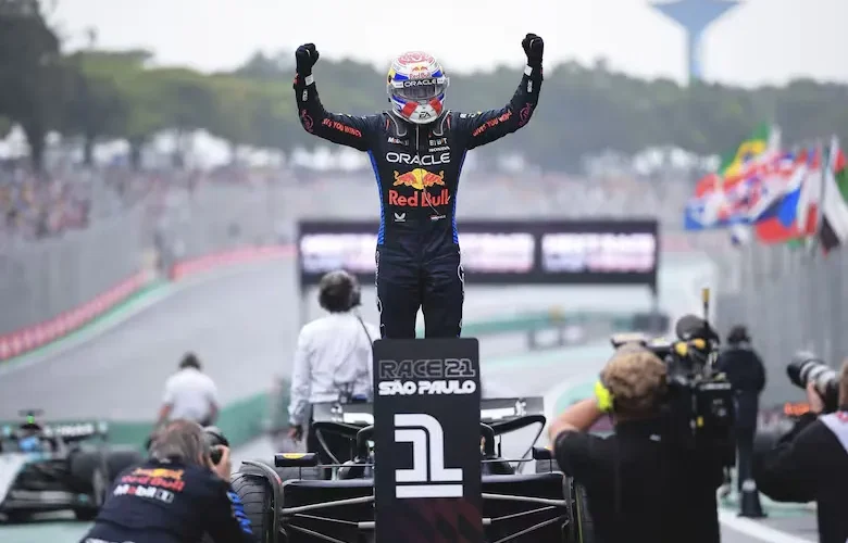 Max Verstappen gana el Gran Premio de Brasil y acaricia su cuarto título mundial