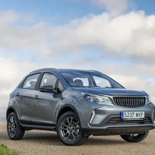  El SUV que apuesta por la gasolina, atmosférico y manual