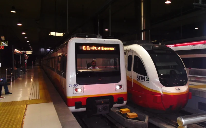 Los abonos gratuitos de tren y Cercanías se mantienen hasta abril, mientras el transporte urbano perderá las ayudas este mes